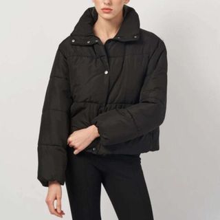 ZARA - ZARA オリーブグリーン フード付きダウンジャケットの通販 by