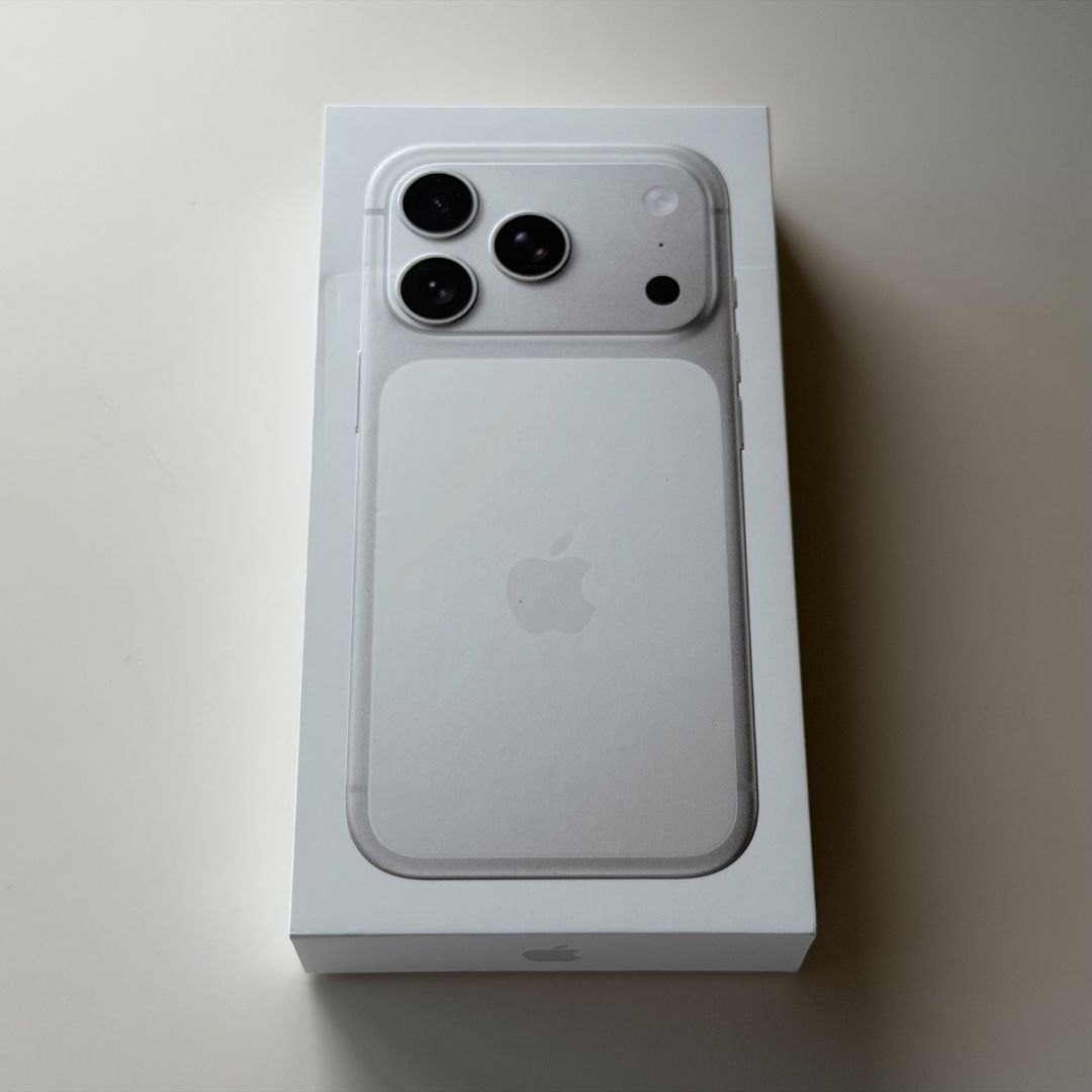 iPhone - 【香港版】iPhone 17 Pro Max 256GB シルバー【新品】物理の