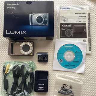 Panasonic - LUMIX デジタルカメラ 充電器付き☆の通販 by sa-ya's