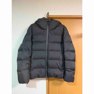 PRADA - 本物 PRADA プラダジャパンタグ 三角プレートロゴ ダウン