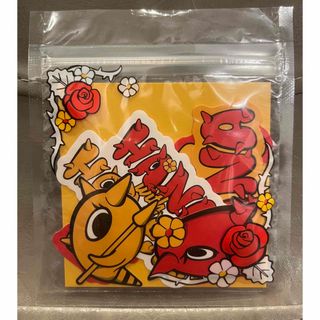 ももいろクローバーZ - ももクロステッカーの通販 by marumaru