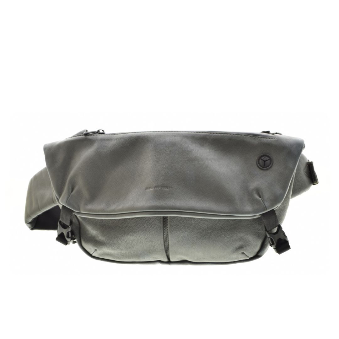 Dunhill - 未使用 ダンヒル メッセンジャーバッグ A4 希少 レイン