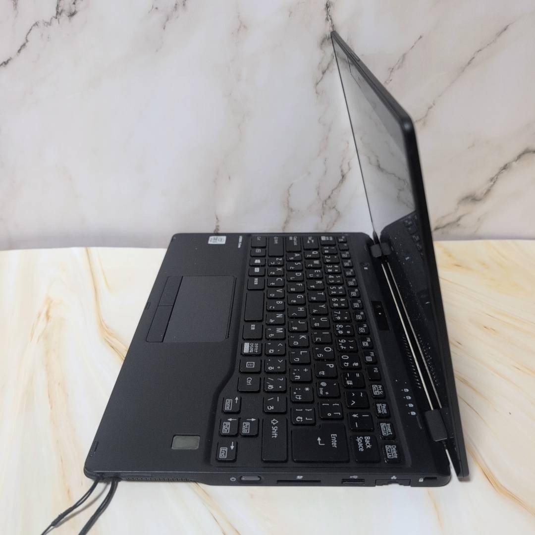 FUJITSU LIFEBOOK i5 8GB256GB タブレットPC カメラの通販 by なおやや