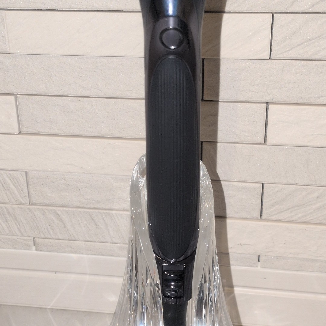 ReFa - Refa ストレートアイロン Pro 2023年 RE-AT-03A スタンド付の