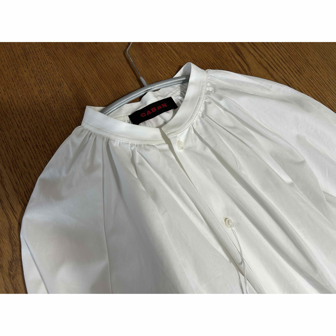 新品 CABaN ハイカウントブロードギャザーブラウス