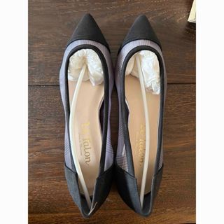 Le Talon - SH67◇新品◇LE TALON2.5cmスクエアスリットソフトフラット