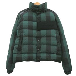 MONCLER（ダウンジャケット ・ グリーン・カーキ/緑色系）のフリマ