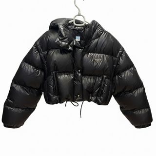 PRADA（ダウンジャケット ・ ブラック/黒色系）のフリマアイテム一覧