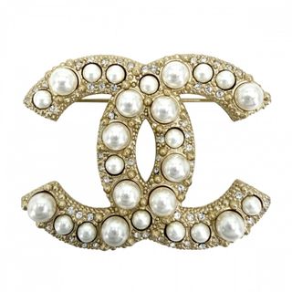 CHANEL（ブローチ/コサージュ ・ ホワイト/白色系）のフリマアイテム一覧