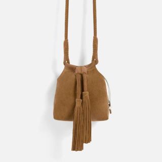 ZARA（スエード ・ ショルダーバッグ）のフリマアイテム一覧
