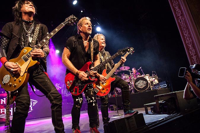 ナイト・レンジャー オーケストラ共演ライヴ作品『40 Years And A