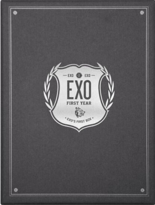 EXO's First Box DVD (4DVD+イヤフォンケーブルワインダー) : EXO