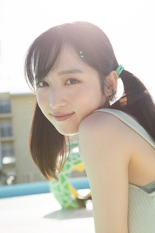 AKB48 小栗有以1st写真集「君と出逢った日から」 : 小栗有以
