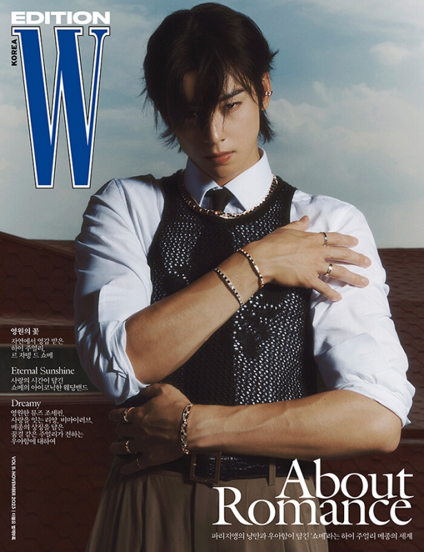 W Korea 2023年 11月号【表紙：ジェニー（BLACKPINK）A】 : Magazine