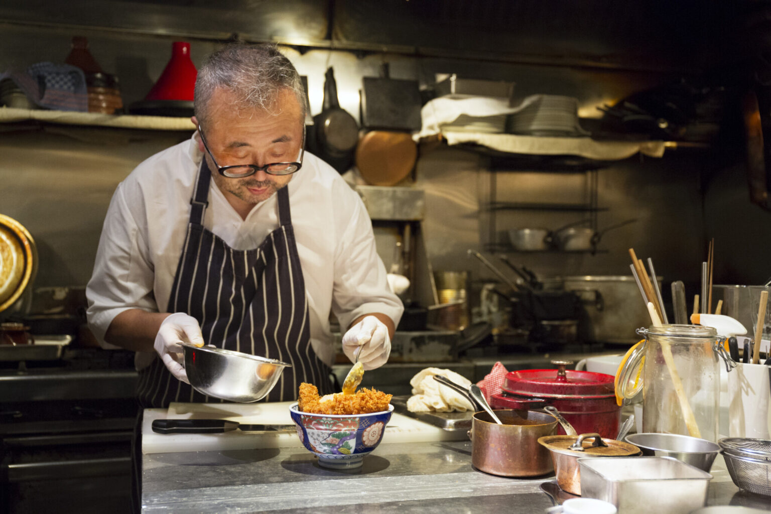 銀座】20年間ディナー一本勝負だった〈マルディ グラ〉が、遊び心