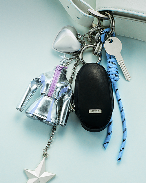 aespa カリナが纏う“未来のサングラス”──ジェントルモンスター新作