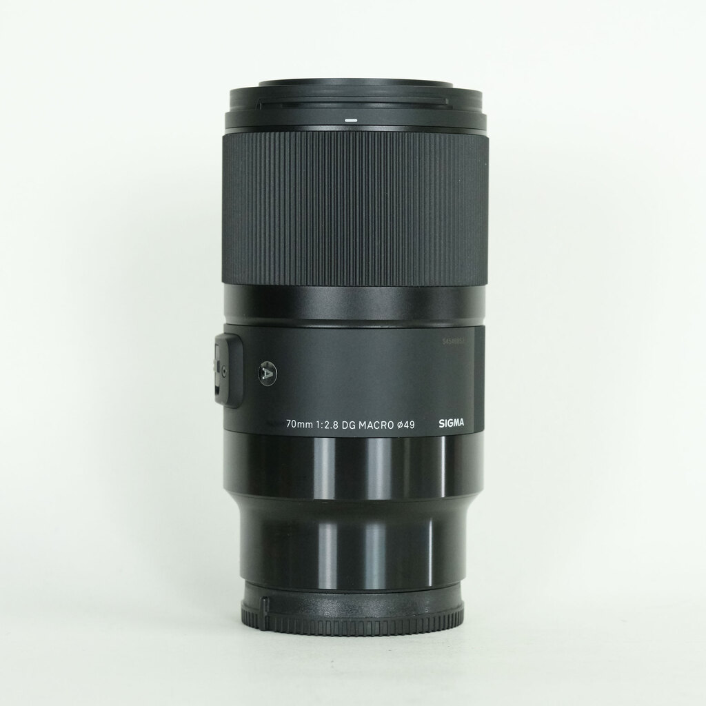 70mm F2.8 DG MACRO [ソニーE用] 中古価格比較 - 価格.com