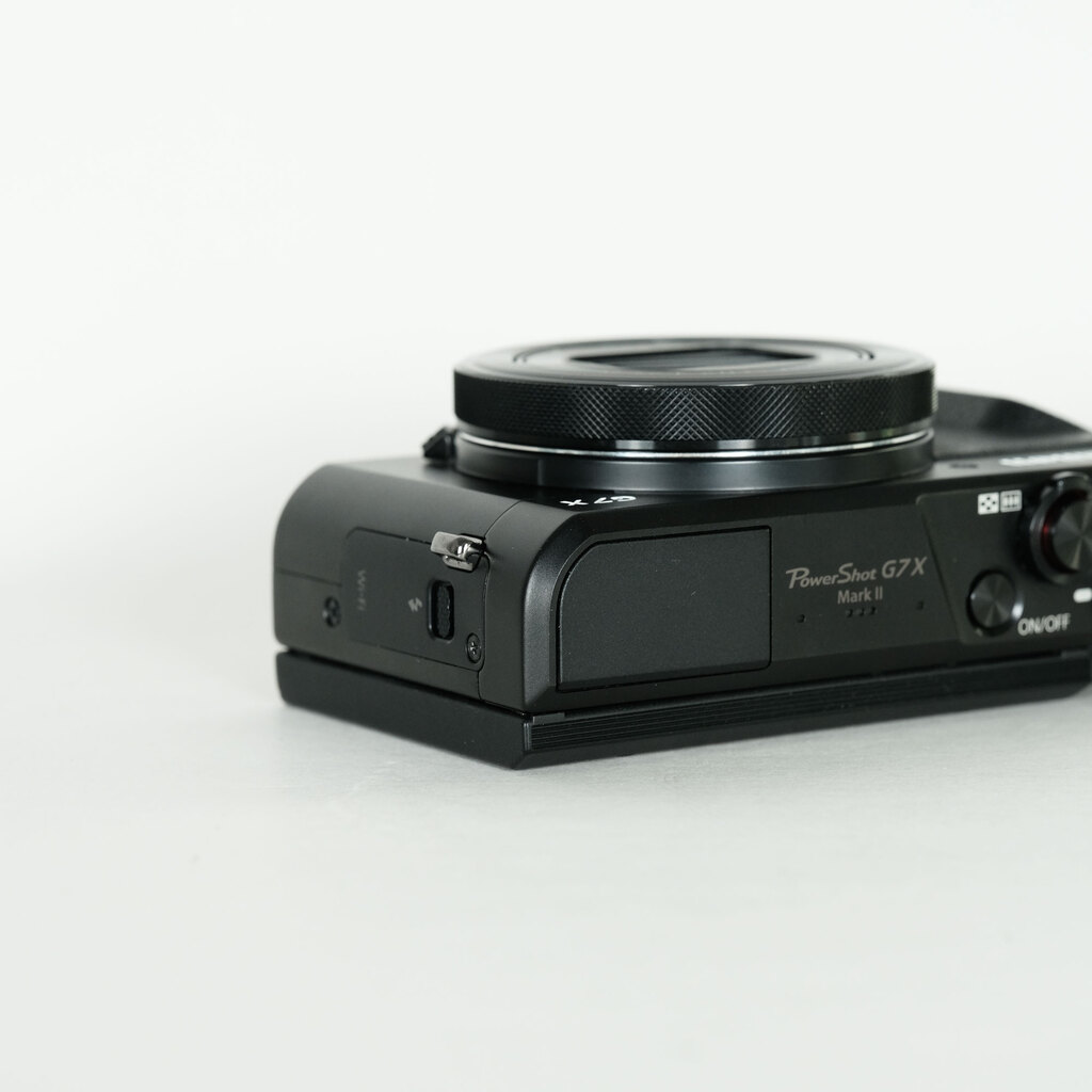 Canon PowerShot G7X Mark IIの出品 | ONE SCENE（ワンシーン）