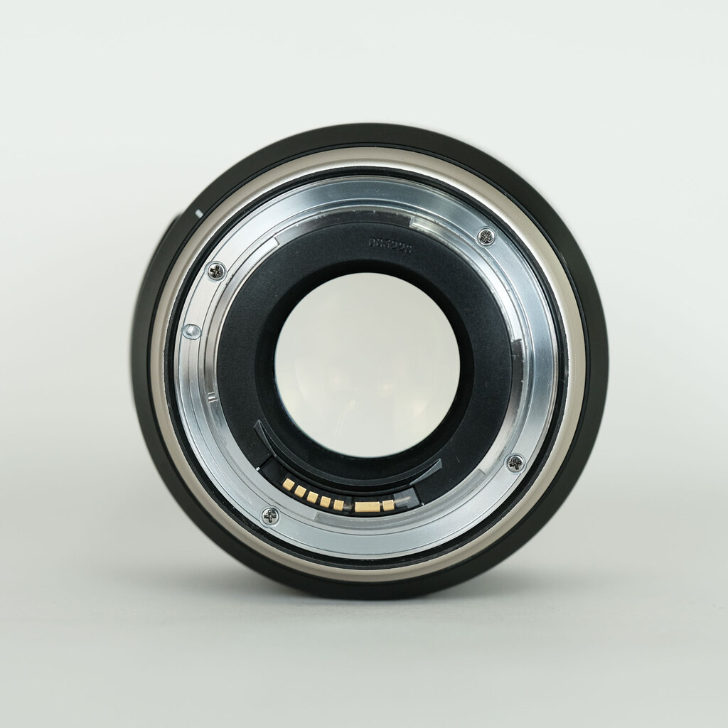 TAMRON SP 85mm F1.8 Di VC USD (Model F016) [キヤノンEF用]の出品