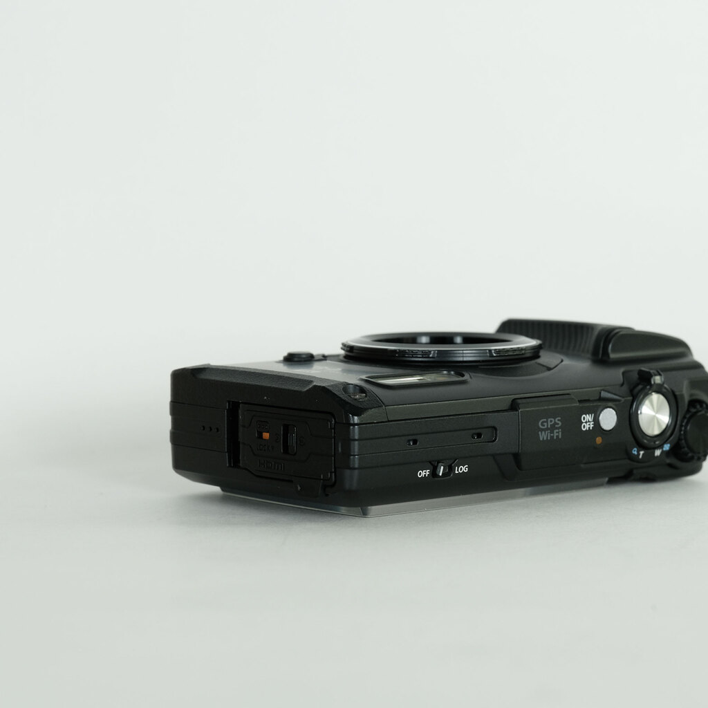 OM SYSTEM Tough TG-7 ブラックの出品 | ONE SCENE（ワンシーン）