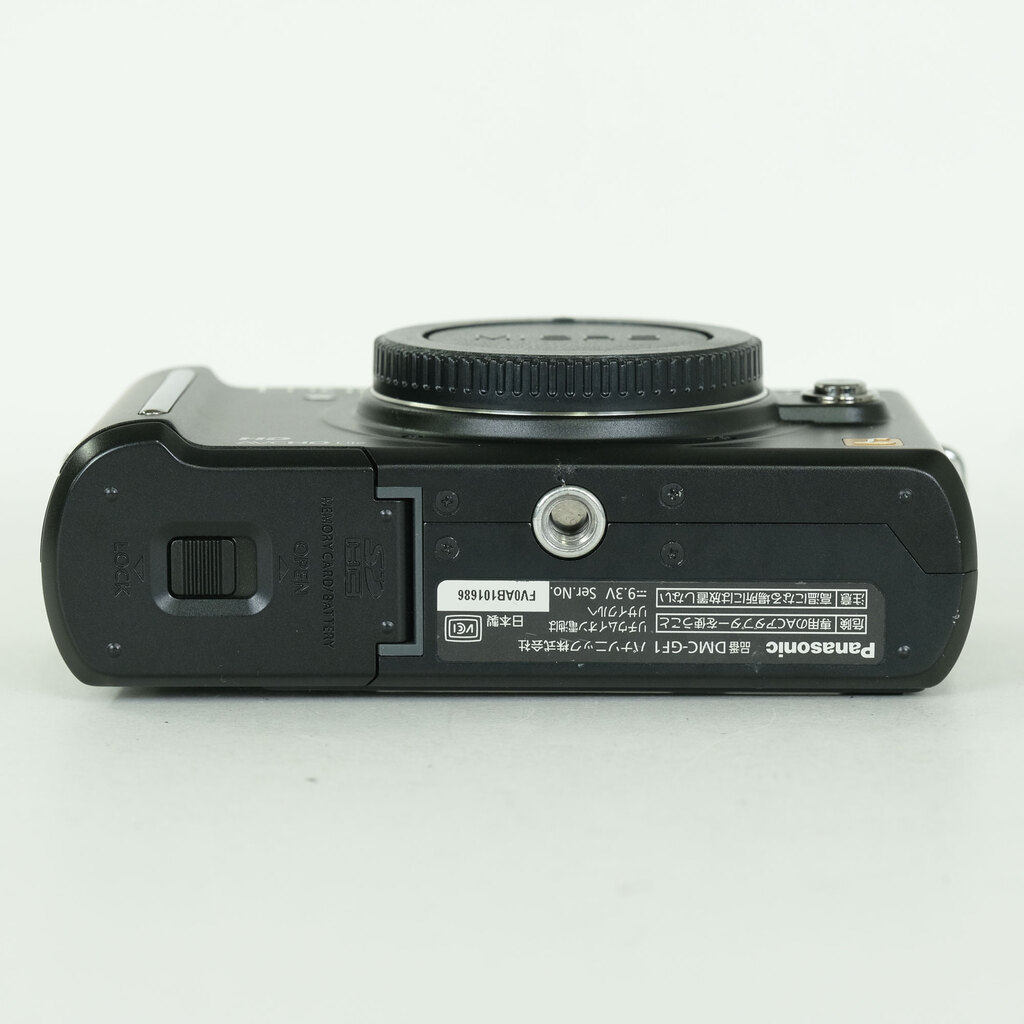 Panasonic LUMIX DMC-GF1-K エスプリブラックの出品 | ONE SCENE（ワン