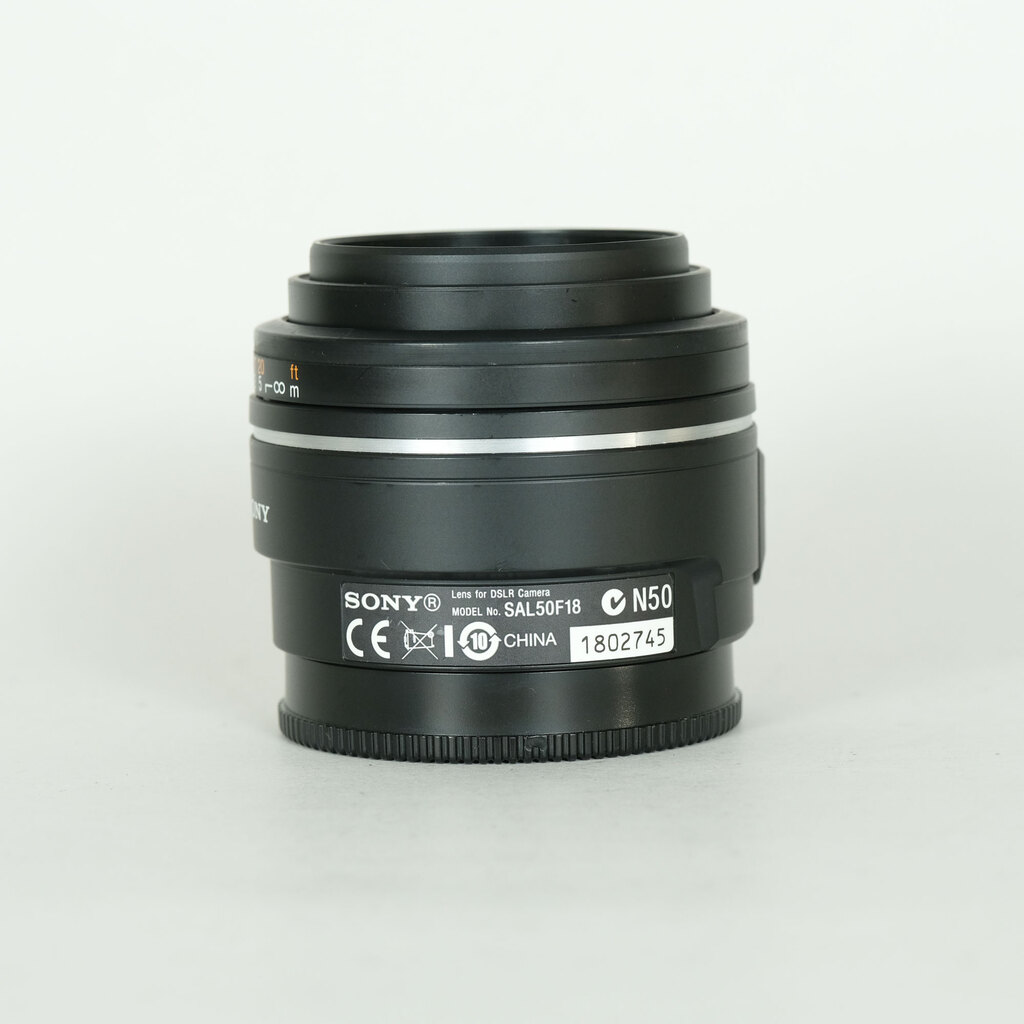 SONY DT 50mm F1.8 SAM SAL50F18の出品 | ONE SCENE（ワンシーン）