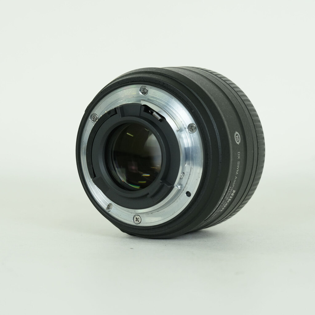 Nikon AF-S DX NIKKOR 35mm f/1.8Gの出品 | ONE SCENE（ワンシーン）