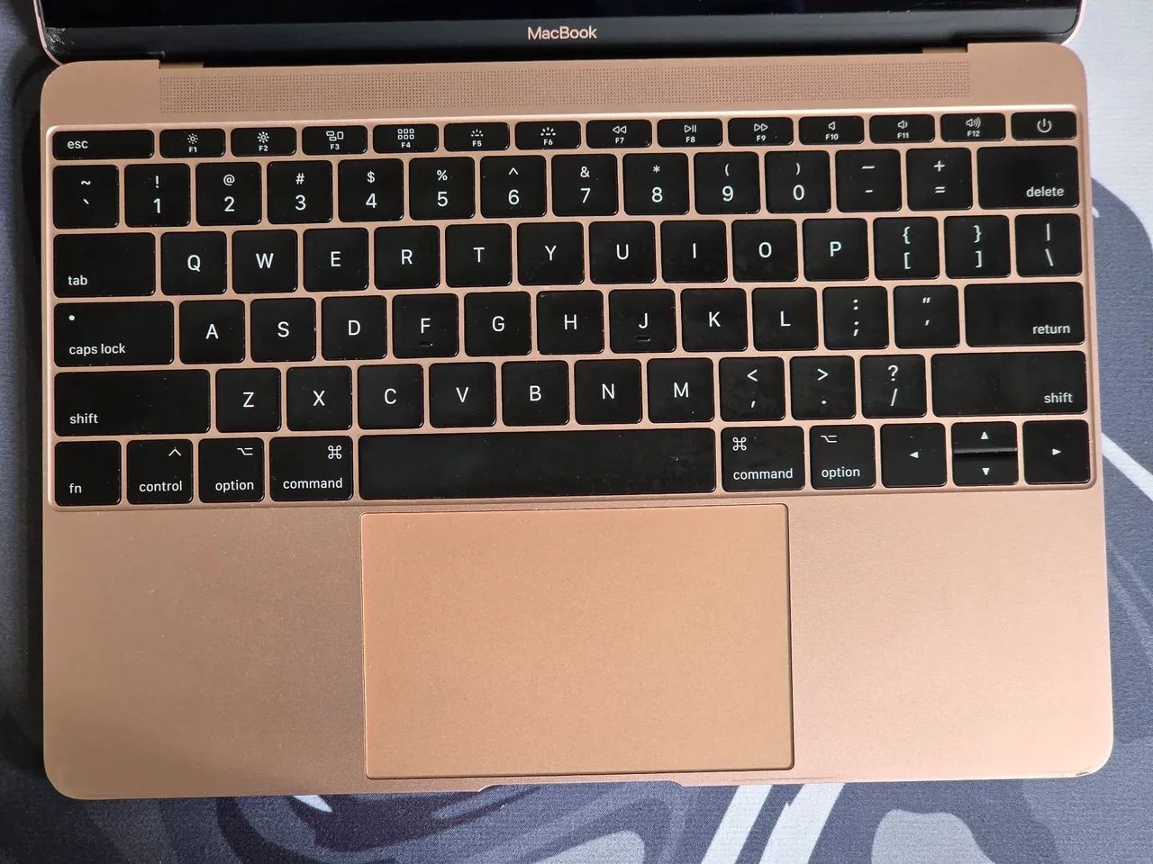Apple MacBook 2017 M3 12 polegadas Rose Gold - Notebooks