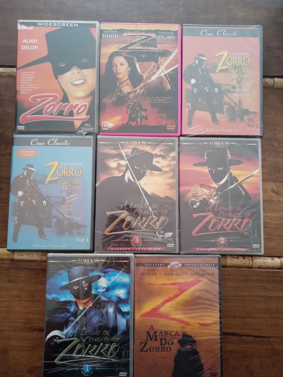 DVD A Lenda do Zorro Edição Especial - CDs, DVDs etc - Taboão