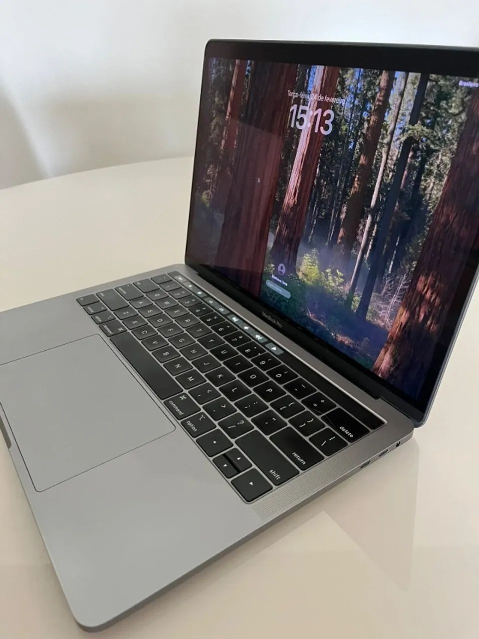 MacBook Pro 13