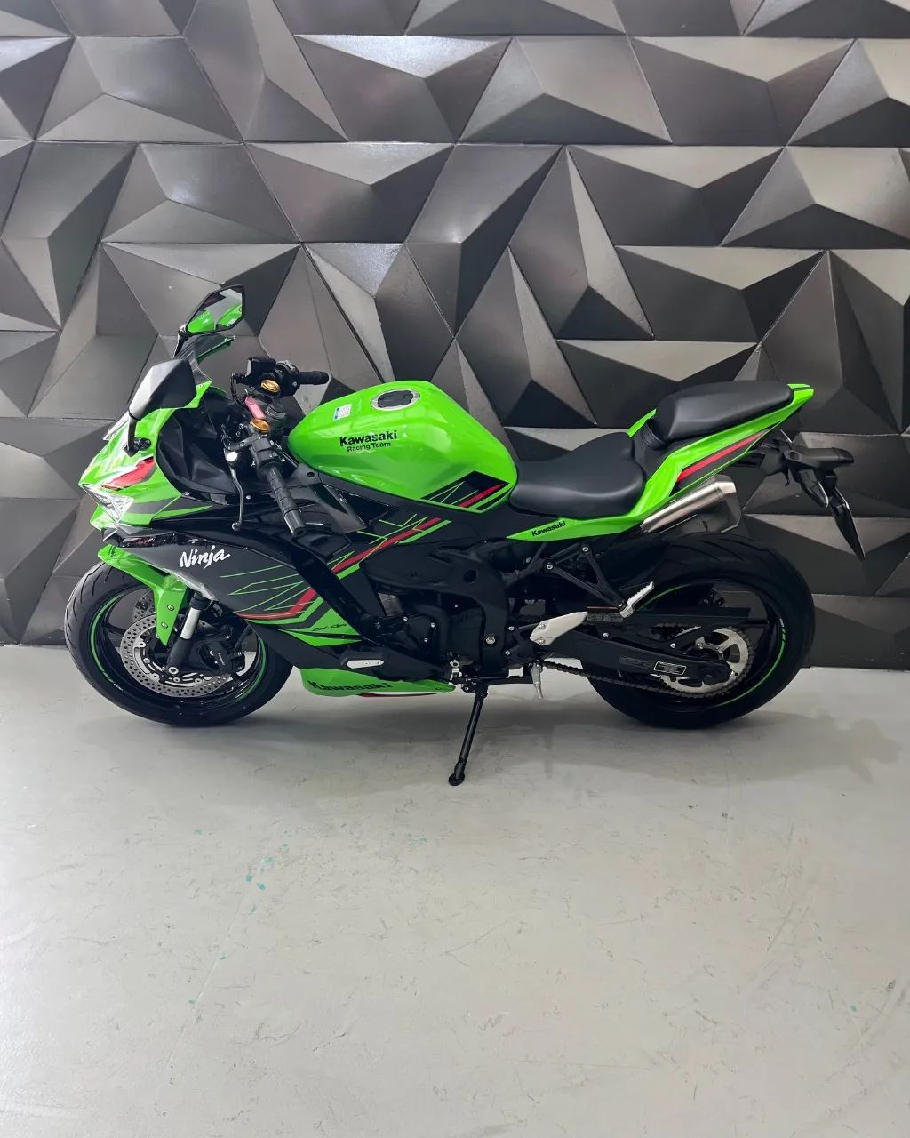Kawasaki Zx-4r 2024 - 1480311880 | OLX