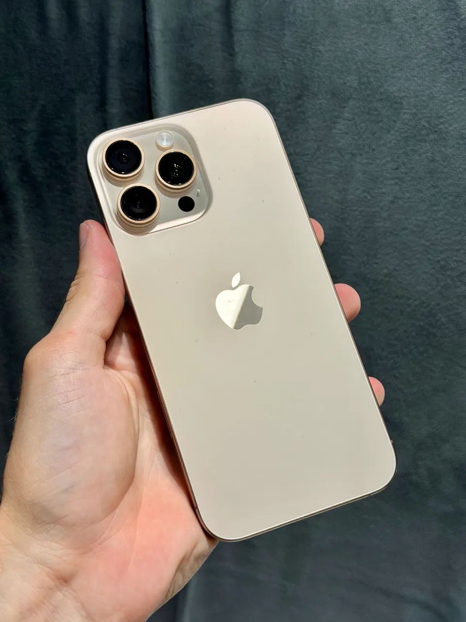 iPhone 16 Pro Max 256GB Desert Titanium - Novíssimo bateria 100