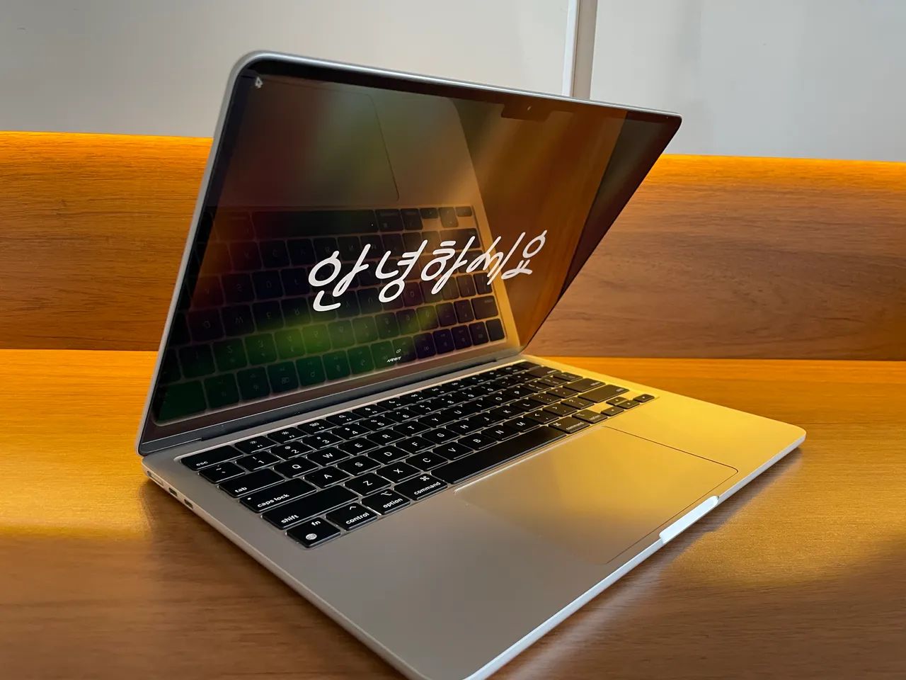 MacBook Air 13.6? Starlight (M3) 256SSd 16GB RAM | Estado de Zero