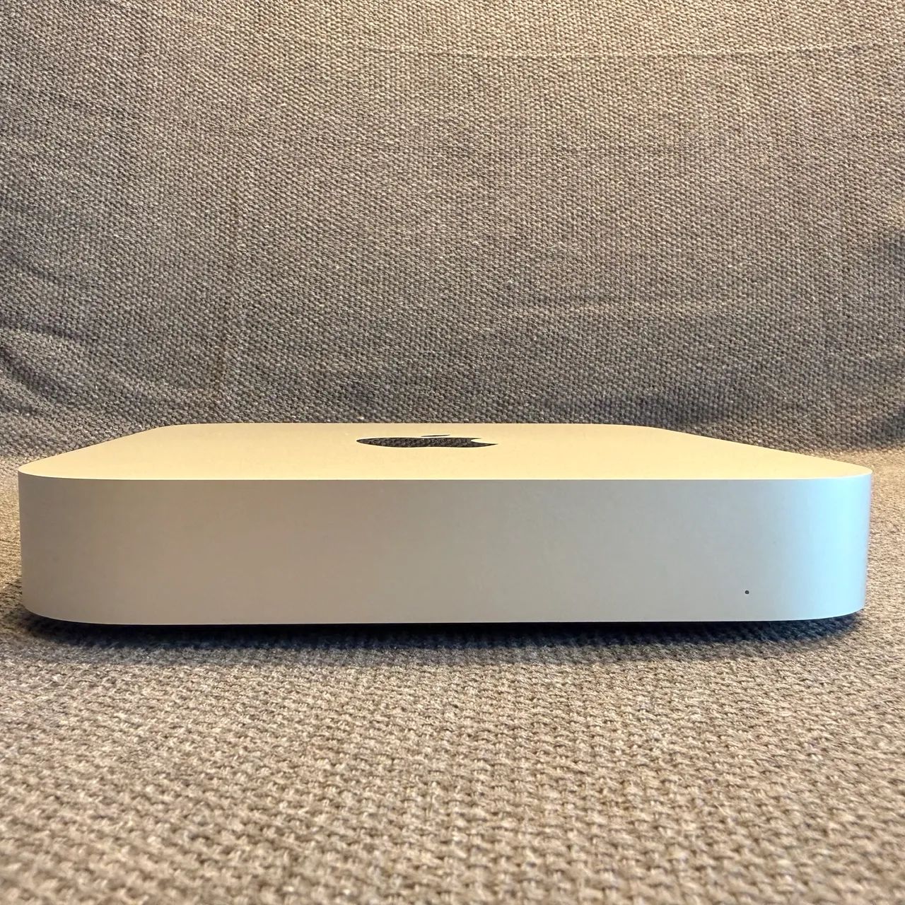 Mac mini M2 2023 8GB 256GB impecável + Caixa - Computadores e