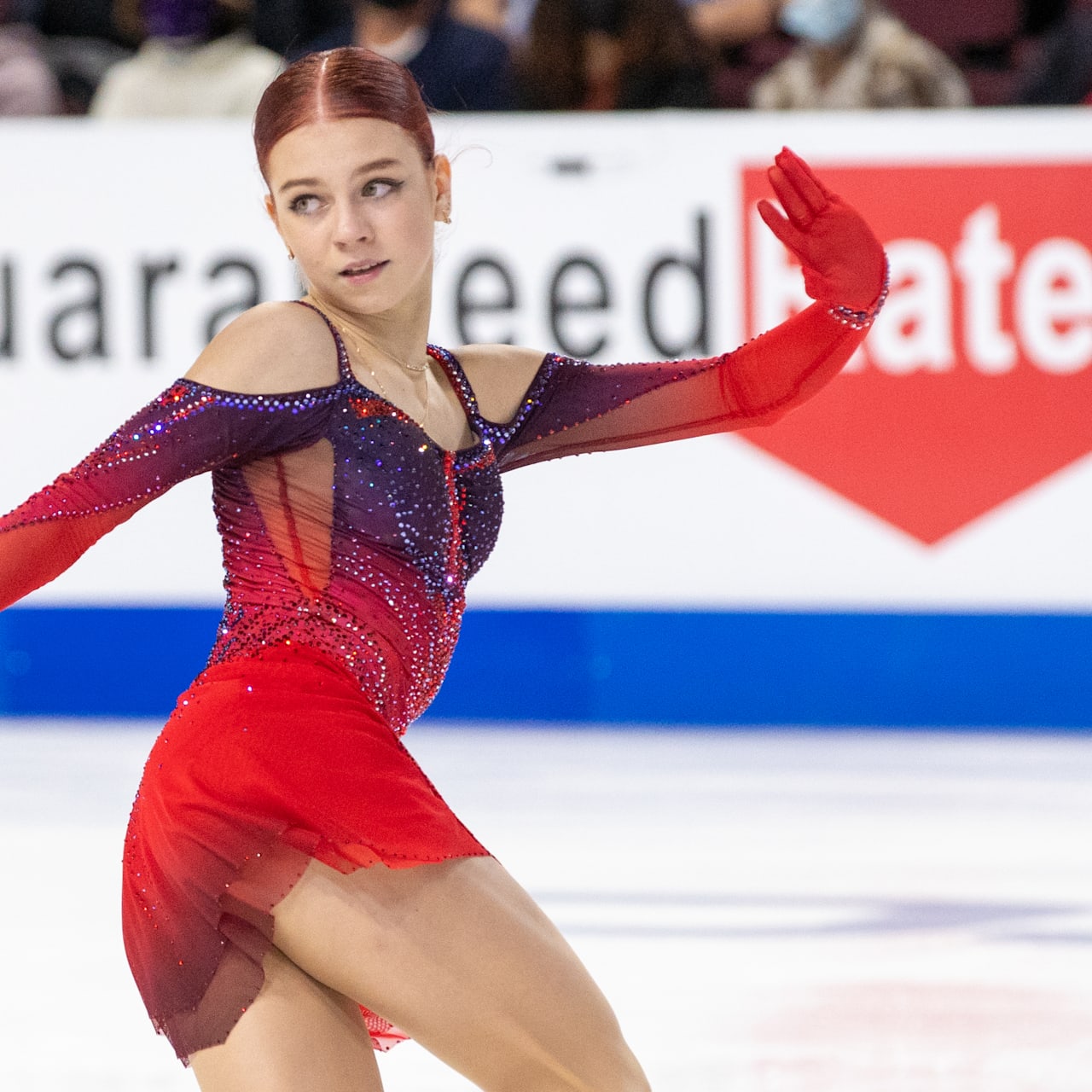 レア！アレクサンドラ・トゥルソワ 直筆サイン入りフォト/写真