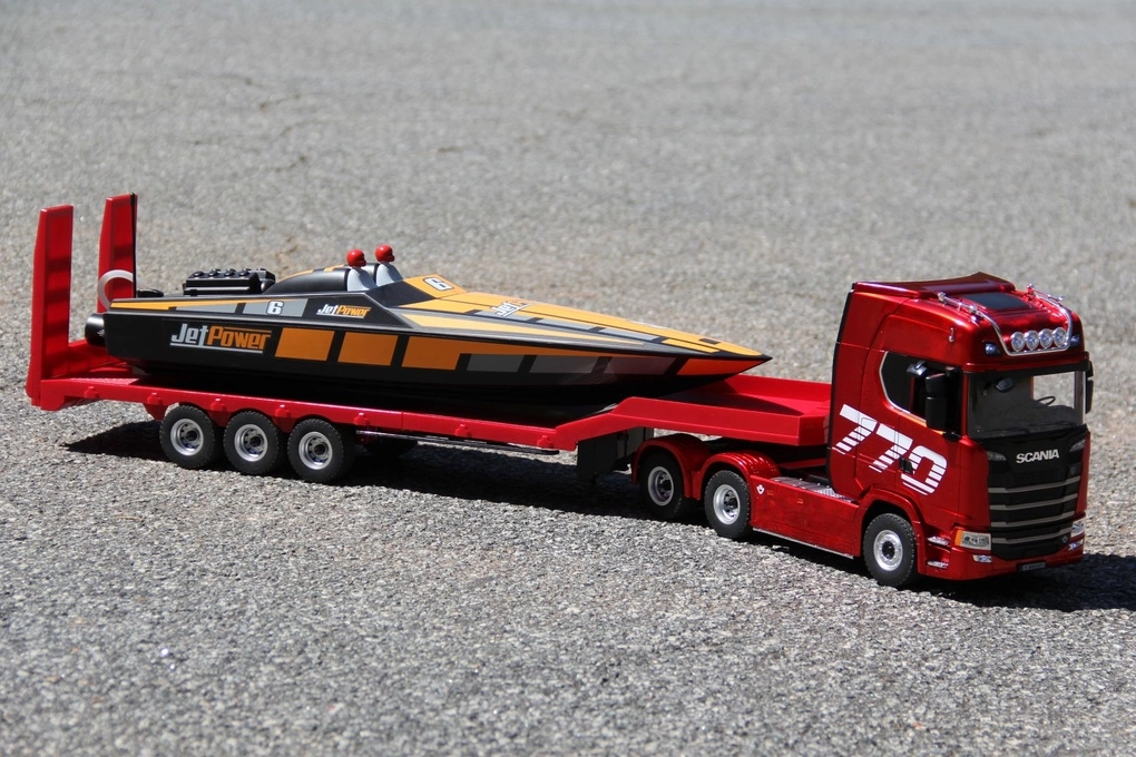 Huina Scania 770S Red 1/18 Scale Semi Tractor - RTR [HUA1501