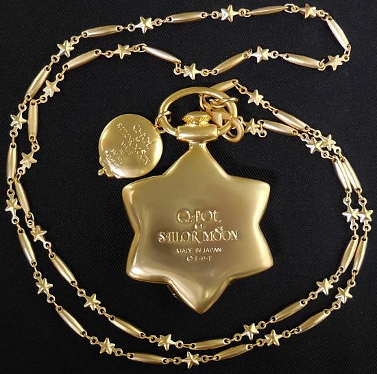 セーラームーン q-pot ムーンフェイズの懐中時計 ネックレス 再販