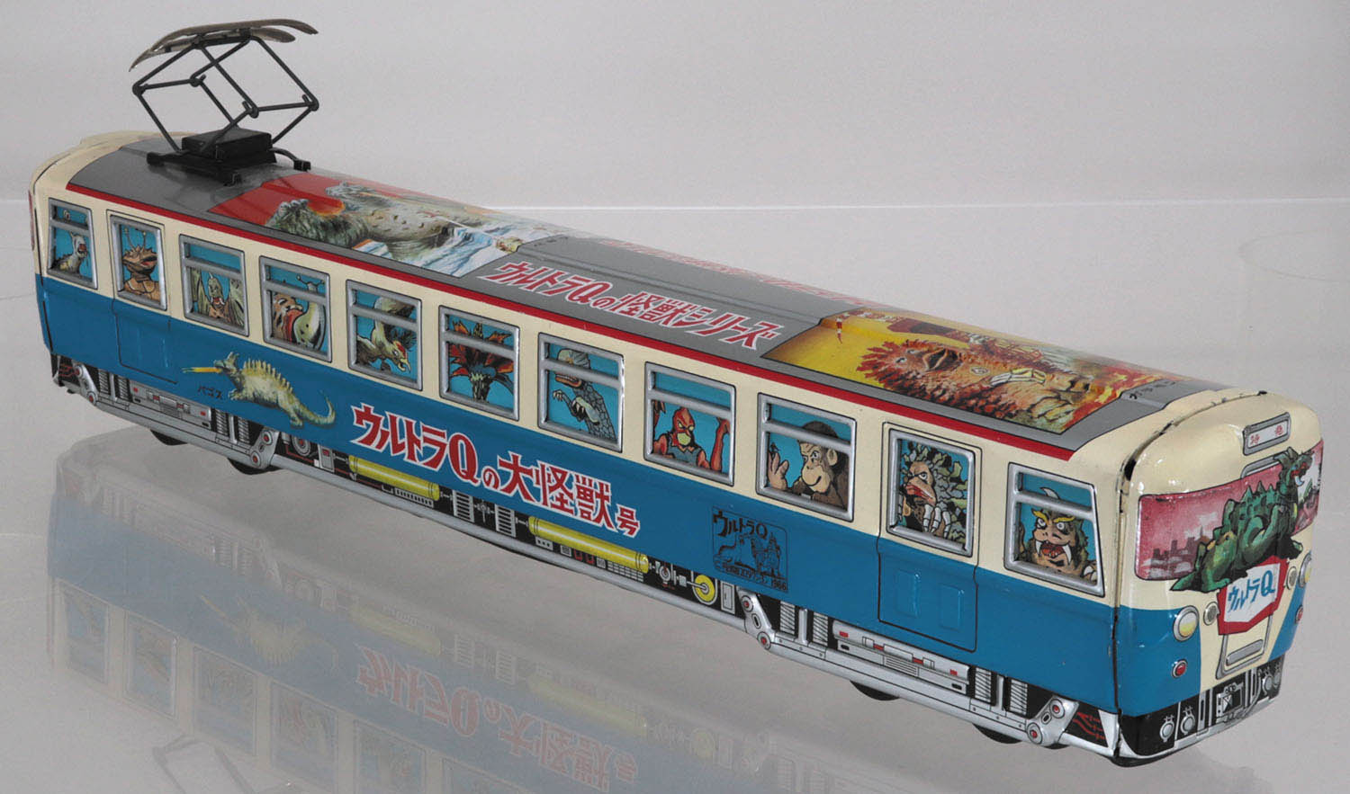 ウルトラQ 大怪獣シリーズ 電車