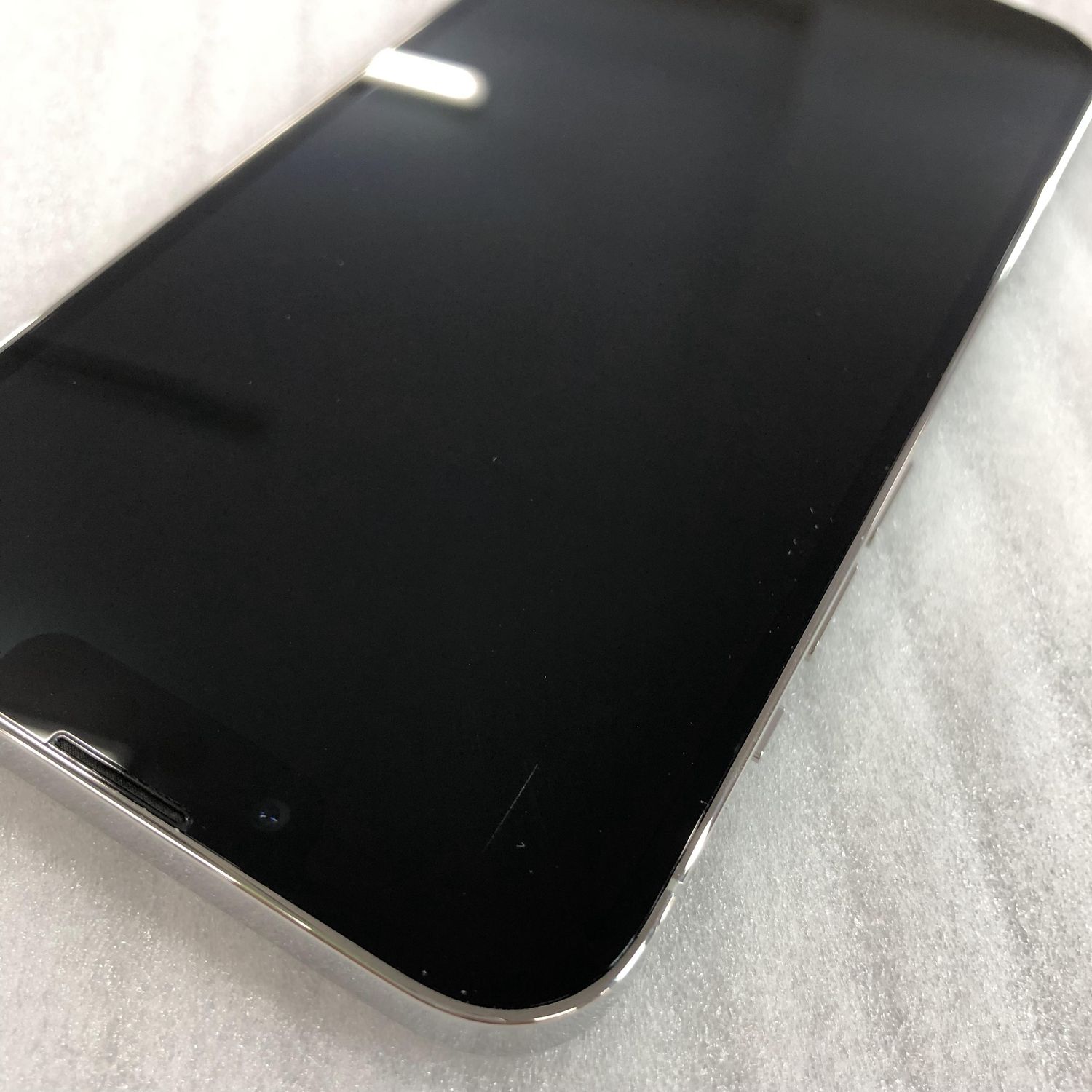 ムスビー｜Apple iPhone 13 Pro 256GB シルバー SIMフリー MLUP3J/A