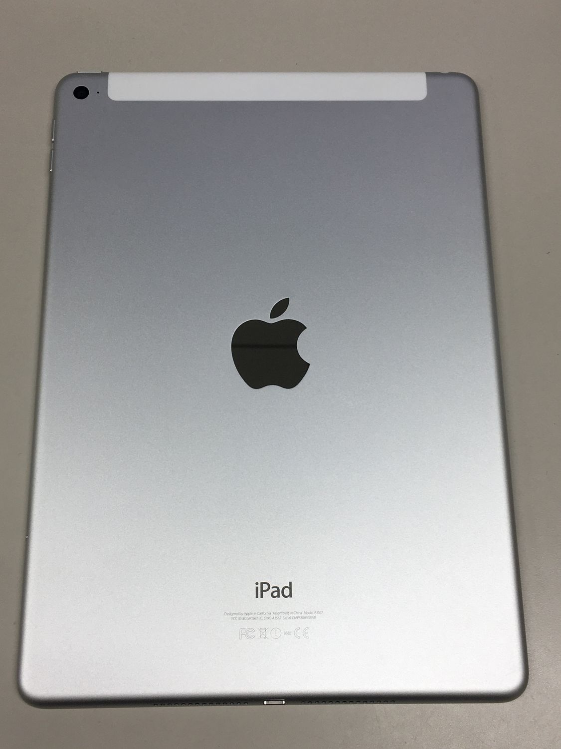 ムスビー｜【モバイルBOX】極美品 docomo ipad air2 16GB Wi-Fi+Cellar
