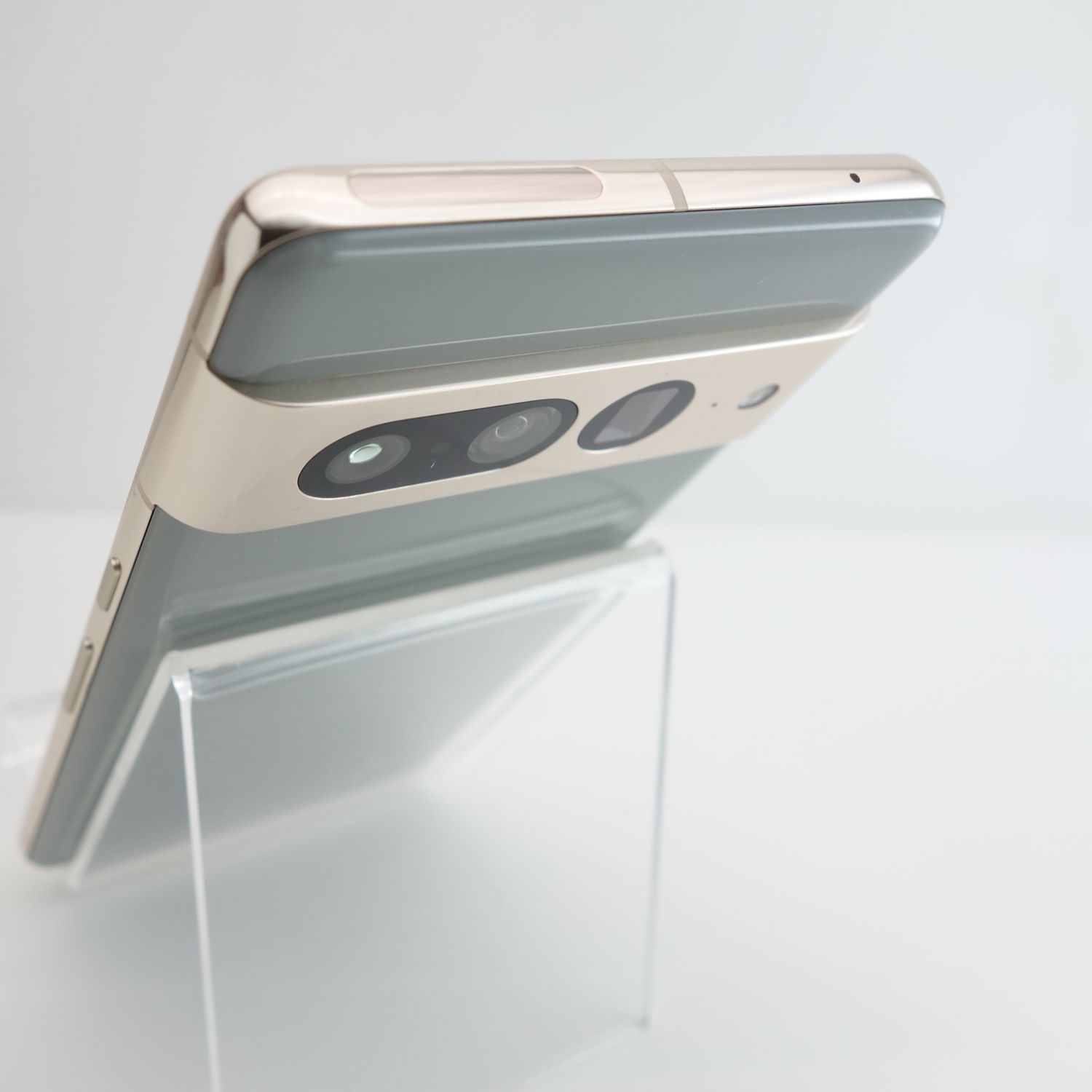 ムスビー｜【SIMフリー】Google Pixel 7 Pro ヘイゼル 利用制限○ au版