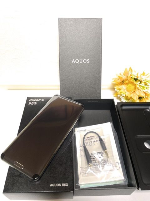 ムスビー｜新品未使用品 SIMロック解除済☆ AQUOS R5G SH-51A 12GB