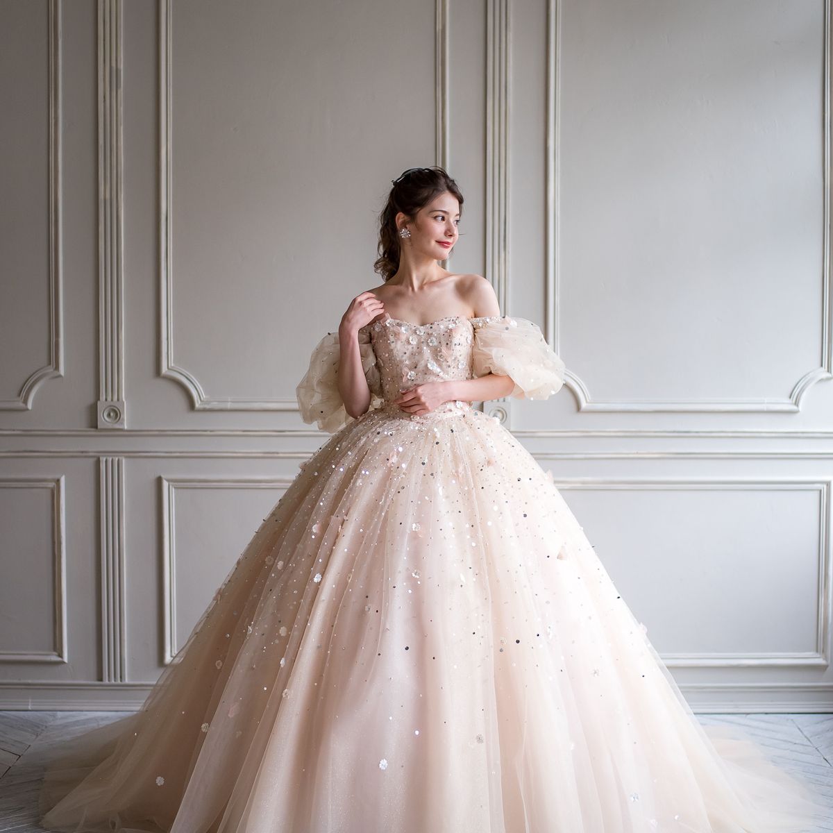 HN-025 Chloe｜THE HANY(ザ ハニー)のウェディングドレス