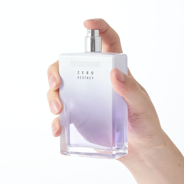 ライジングウェーブ ゼロエクスタシー オードパルファムをレビュー