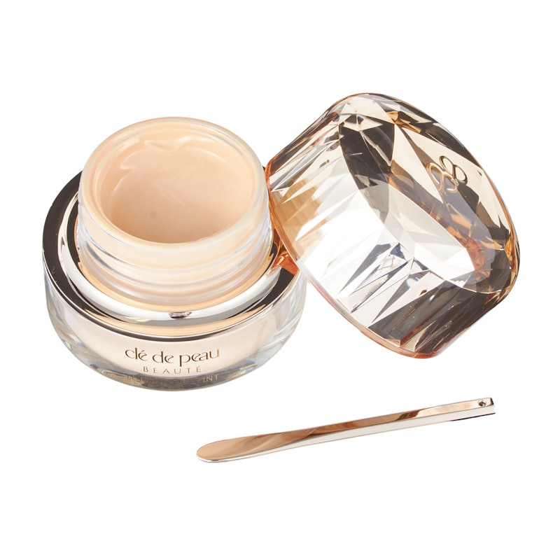 クレ・ド・ポー ボーテ ル・フォンドゥタンn オークル20をレビュー