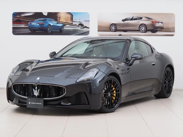 グラントゥーリズモ型式：7BA-M189（マセラティ）のクルマカタログ