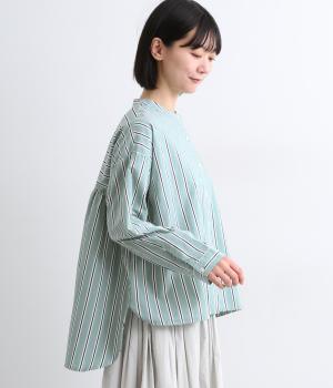 コットンドビーストライプ前後差バックギャザーシャツ｜Bliss bunch