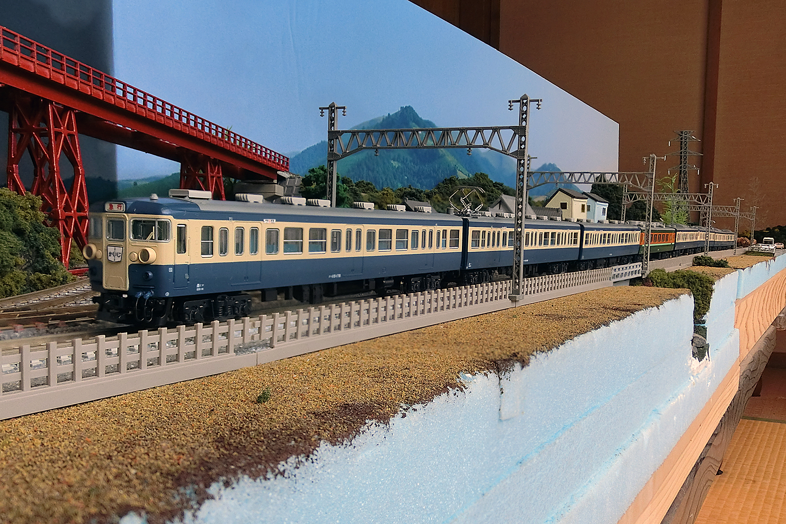 KATO 10-1119 115系800番台 横須賀色 増結4両セット 入線: Nゲージ立川