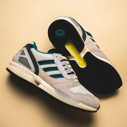国内1月23日発売予定】アディダス ZX 8000 ゼロ メタリック/ダーク