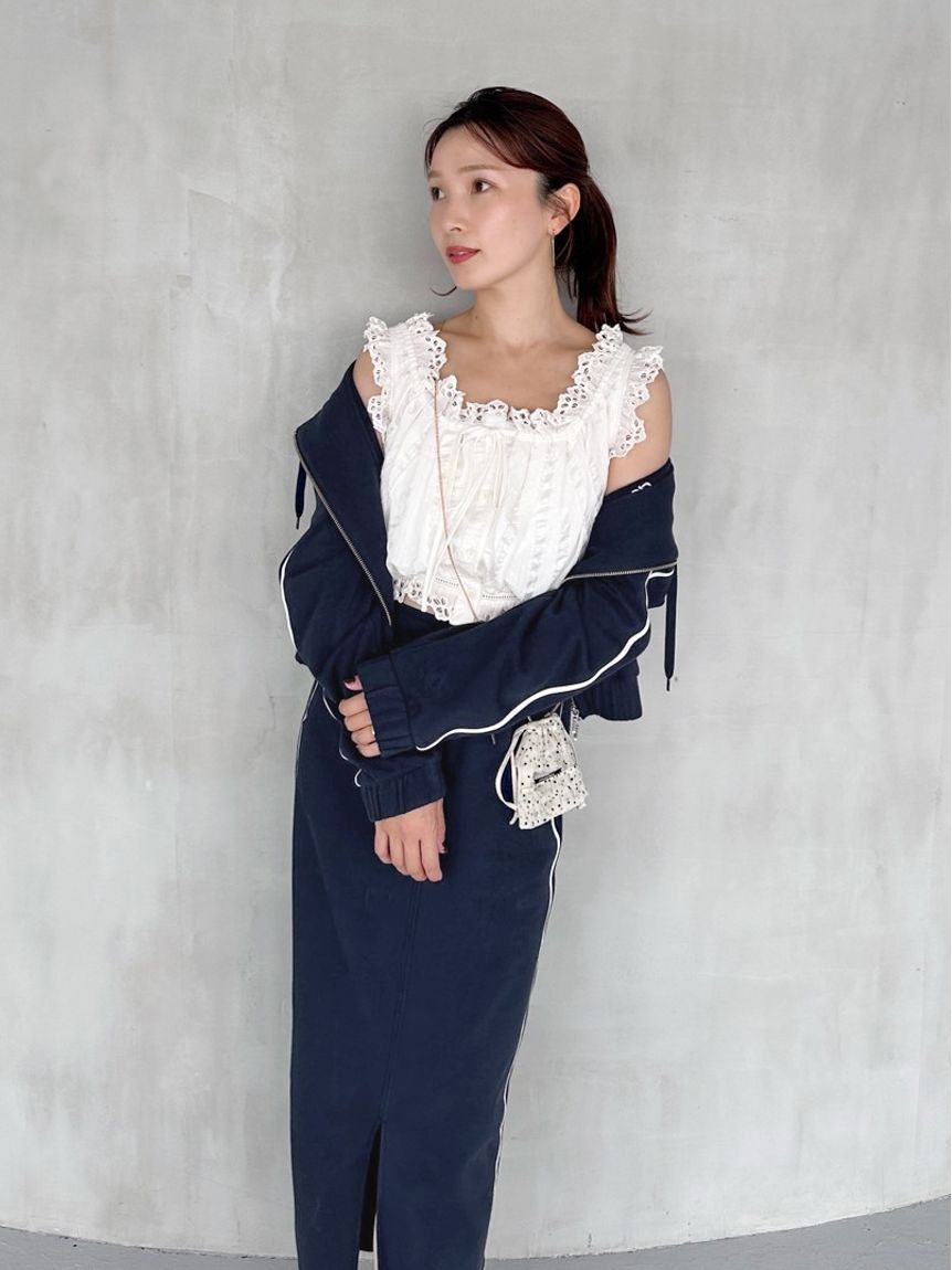 クロップドコットンフリルブラウス(シャツ・ブラウス)｜トップス